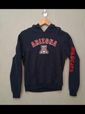 Women's Colosseum University of Arizona Wildcats Embroidered Hoodie: Medium